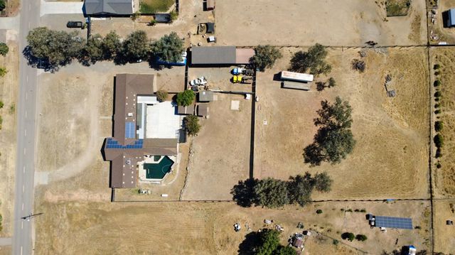 16448 Monreal Road, Madera, CA 93636