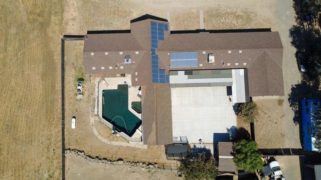16448 Monreal Road, Madera, CA 93636