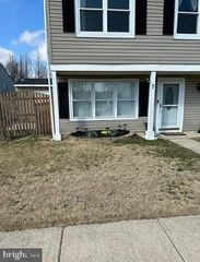 7 LOGAN CT, Sicklerville, NJ 08081