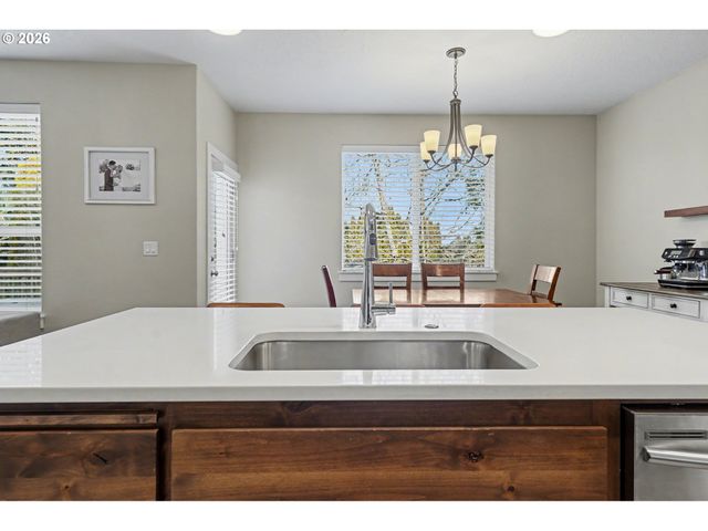 5657 BOUNDARY Dr, Salem, OR 97306