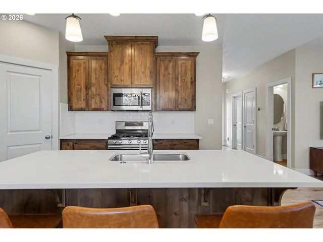 5657 BOUNDARY Dr, Salem, OR 97306