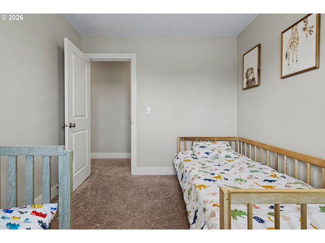 5657 BOUNDARY Dr, Salem, OR 97306