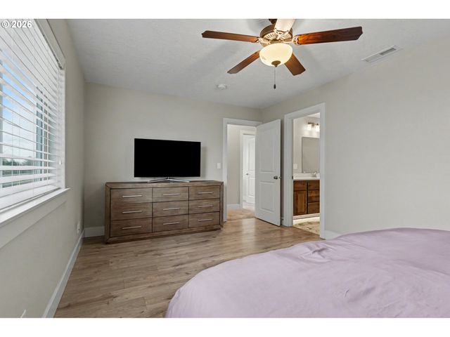 5657 BOUNDARY Dr, Salem, OR 97306