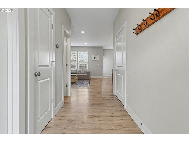 5657 BOUNDARY Dr, Salem, OR 97306