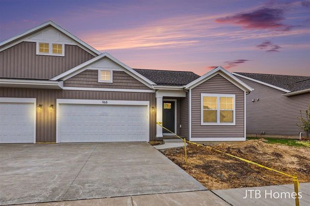 968 Scioto Drive 5, Comstock Park, MI 49321