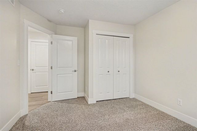 968 Scioto Drive 5, Comstock Park, MI 49321
