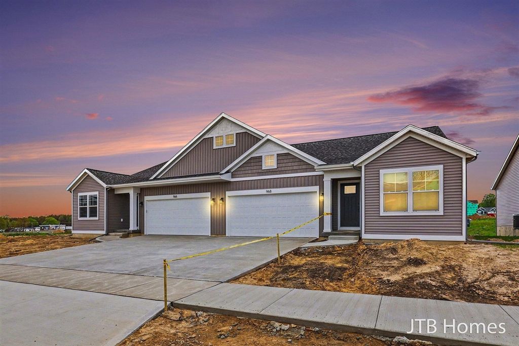 968 Scioto Drive 5, Comstock Park, MI 49321