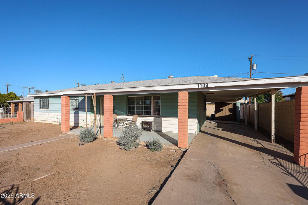 1109 N 27TH Drive, Phoenix, AZ 85009 — photo 3