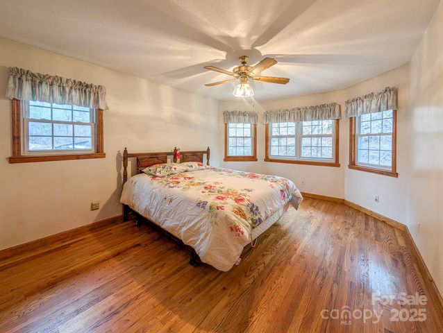 77 Griffith Branch Road, Green Mountain, NC 28740