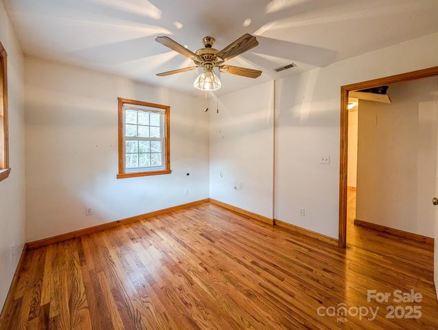 77 Griffith Branch Road, Green Mountain, NC 28740