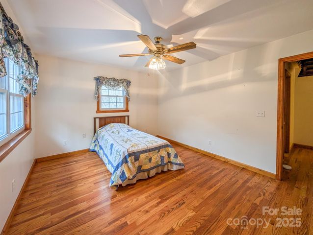 77 Griffith Branch Road, Green Mountain, NC 28740