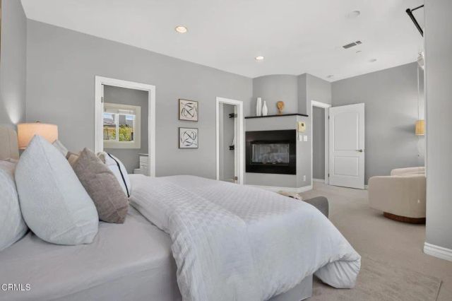 270 E Glenarm Street 105, Pasadena, CA 91106