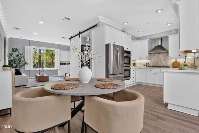 270 E Glenarm Street 105, Pasadena, CA 91106