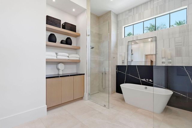 232 Linda Lane, West Palm Beach, FL 33405