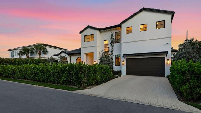 232 Linda Lane, West Palm Beach, FL 33405