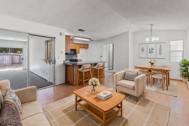 3237 Irvindale Way, Antelope, CA 95843