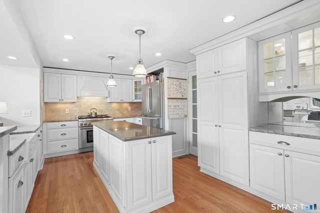 78 Catherine Terrace, Fairfield, CT 06824