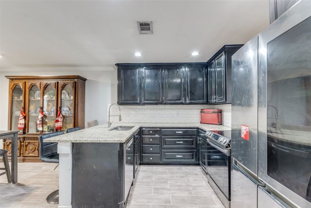 3569 Kayewood Drive, Little Elm, TX 75068