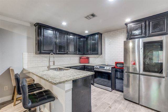 3569 Kayewood Drive, Little Elm, TX 75068