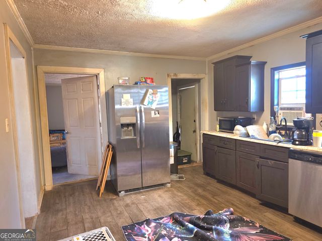 268 White Street, Tallapoosa, GA 30176