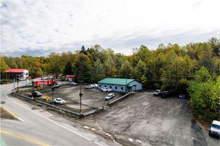1758 Pleasant Valley Rd, Bullskin Twp, PA 15666