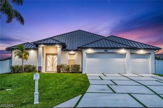 1726 SW 36th TER, Cape Coral, FL 33914