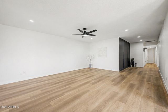 8202 N 21ST Drive B201, Phoenix, AZ 85021