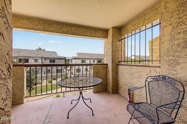 8202 N 21ST Drive B201, Phoenix, AZ 85021
