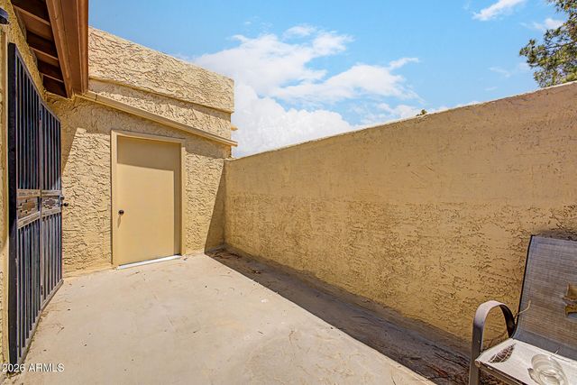 8202 N 21ST Drive B201, Phoenix, AZ 85021