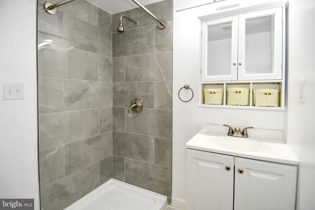 9723 NARRAGANSETT PKWY, College Park, MD 20740