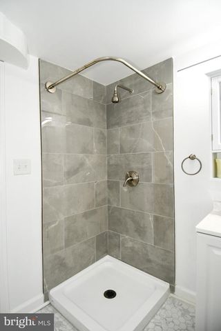 9723 NARRAGANSETT PKWY, College Park, MD 20740