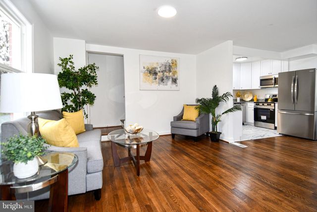 9723 NARRAGANSETT PKWY, College Park, MD 20740