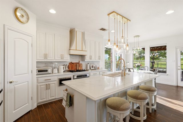 775 Burr Oak Drive, Frisco, TX 75033