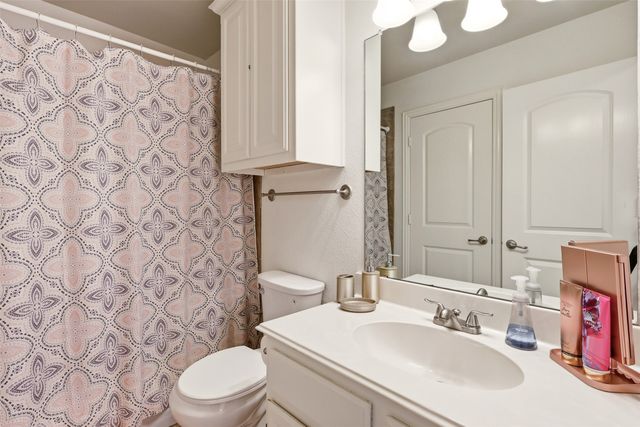 775 Burr Oak Drive, Frisco, TX 75033