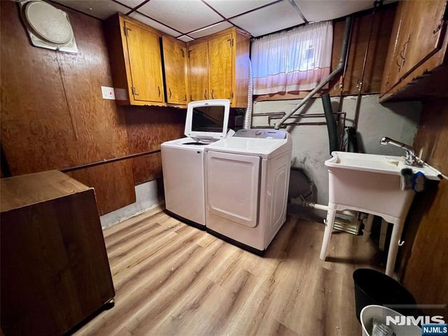 674 10th Street, Lyndhurst, NJ 07071
