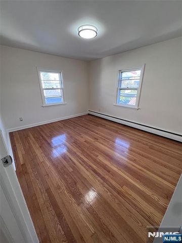 674 10th Street, Lyndhurst, NJ 07071