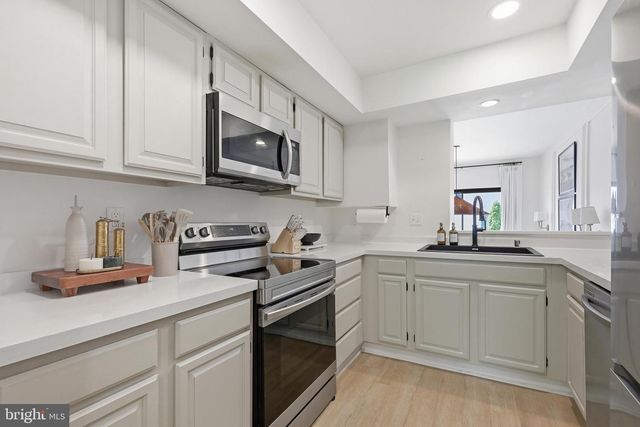 3237 BROOKLINE RD, Wilmington, DE 19808