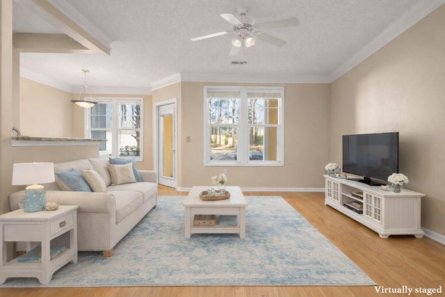 2111 Chatelain Way, Mount Pleasant, SC 29464