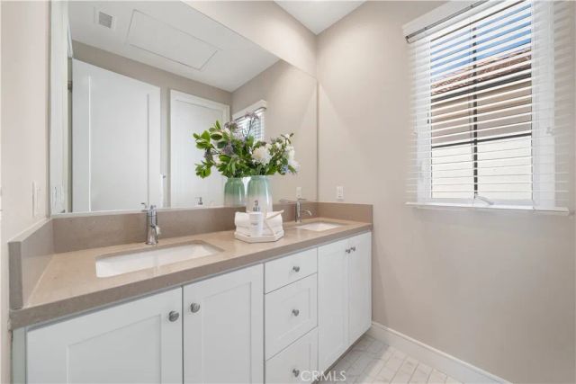 116 Tritone, Irvine, CA 92602