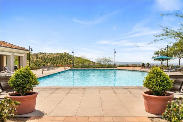 116 Tritone, Irvine, CA 92602