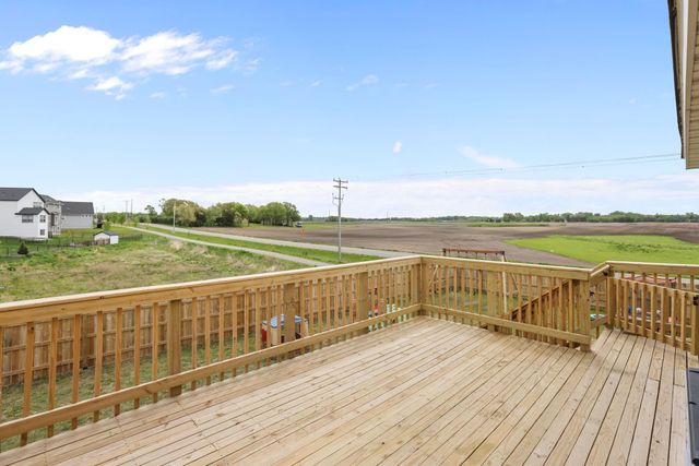 8522 Ebersole Avenue NE, Monticello, MN 55362