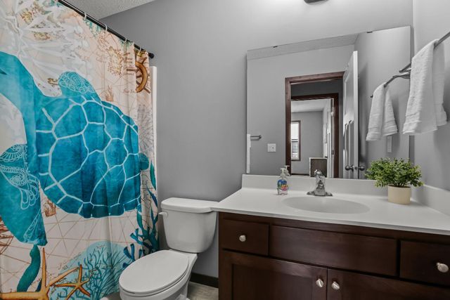 8522 Ebersole Avenue NE, Monticello, MN 55362