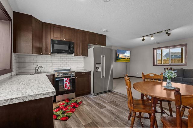 8522 Ebersole Avenue NE, Monticello, MN 55362