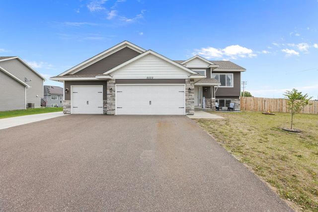 8522 Ebersole Avenue NE, Monticello, MN 55362