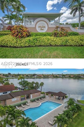 19573 NW 82nd Pl, Hialeah, FL 33015