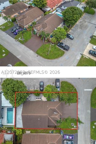 19573 NW 82nd Pl, Hialeah, FL 33015