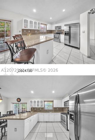 19573 NW 82nd Pl, Hialeah, FL 33015