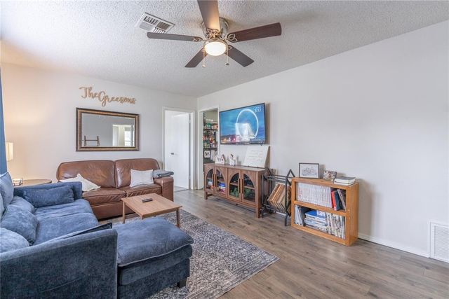 4217 SE 45th Street, Oklahoma City, OK 73135