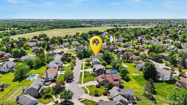 2276 Old Dominion Court, Kentwood, MI 49508