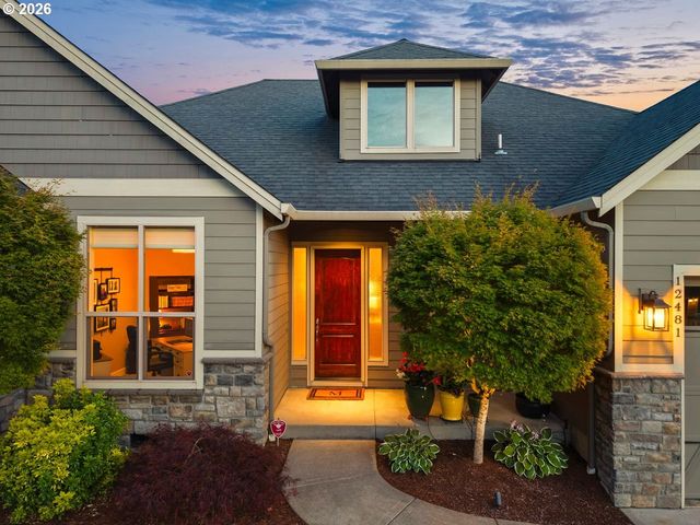 12481 Se VERLIE St, Happy Valley, OR 97086